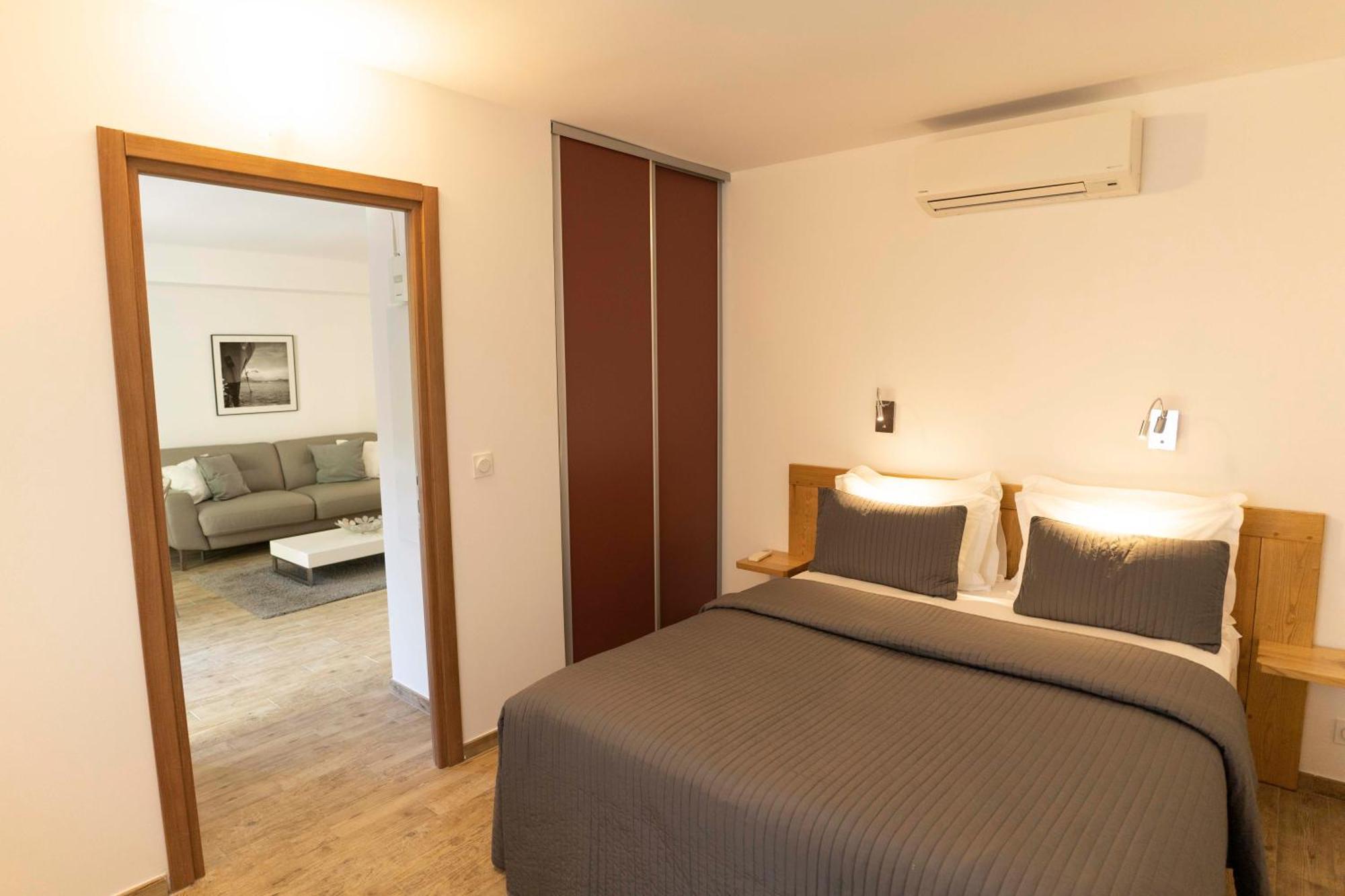 Suites In Erbalunga Erbalunga  Room photo